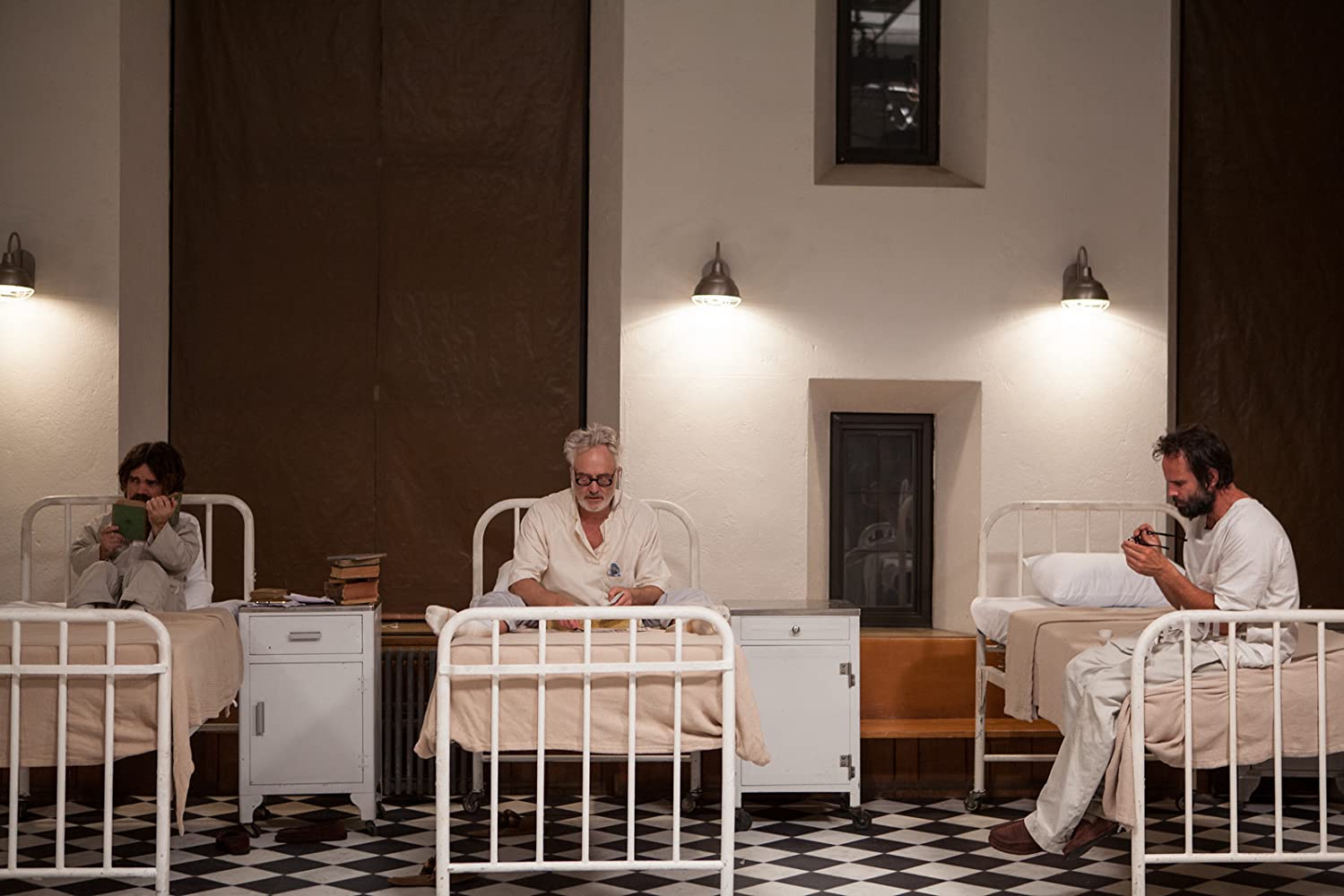 三个基督剧照的剧照