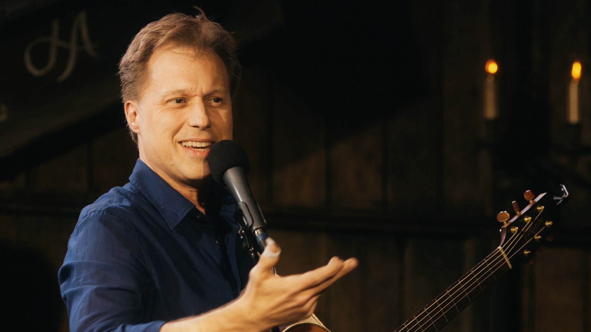 击打不倒翁沙袋剧照的剧照