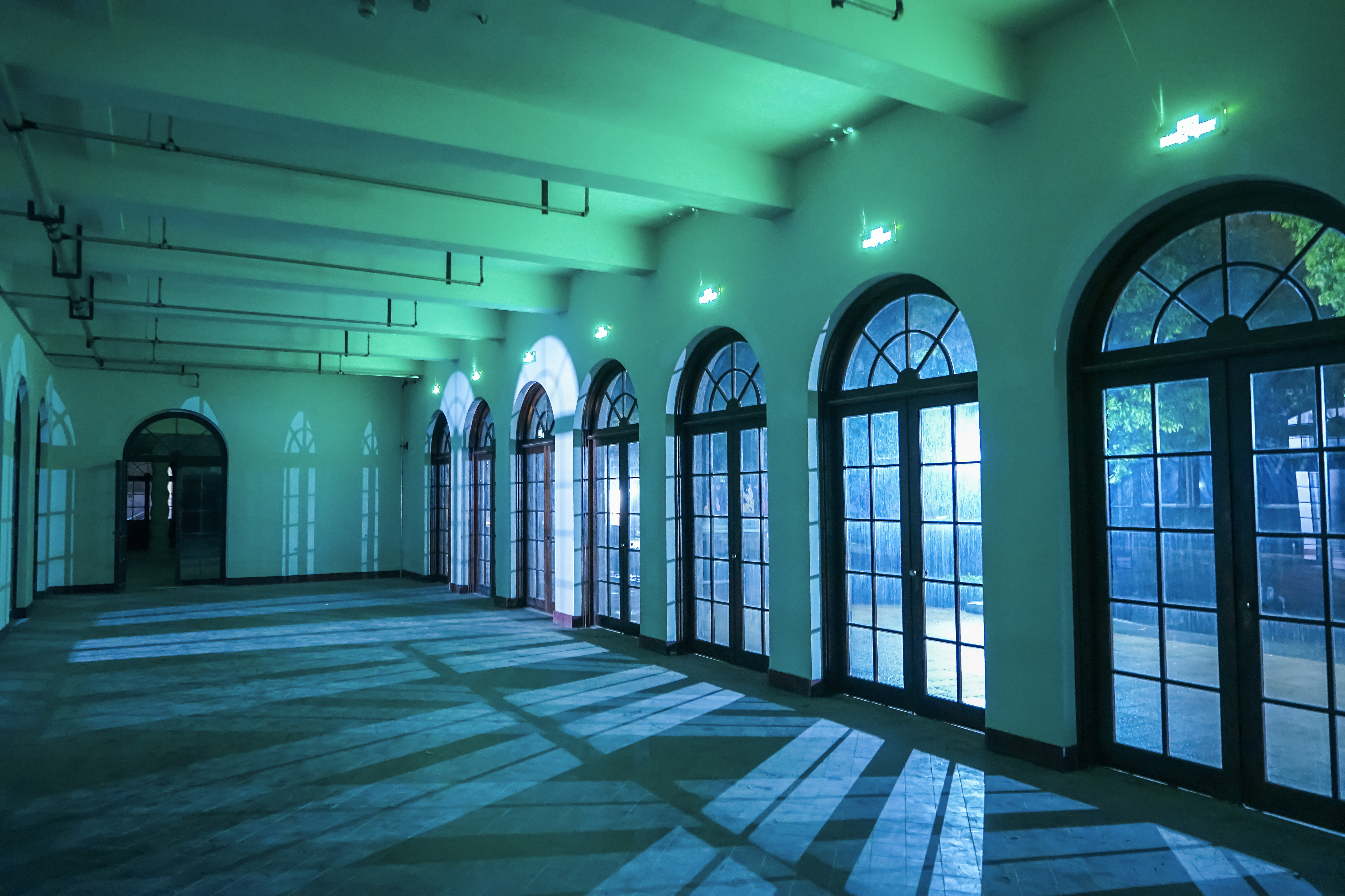 擦一擦你那满腹经纶的道貌岸然剧照的剧照