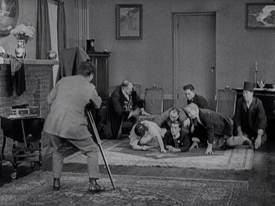 我妻子的亲戚剧照的剧照