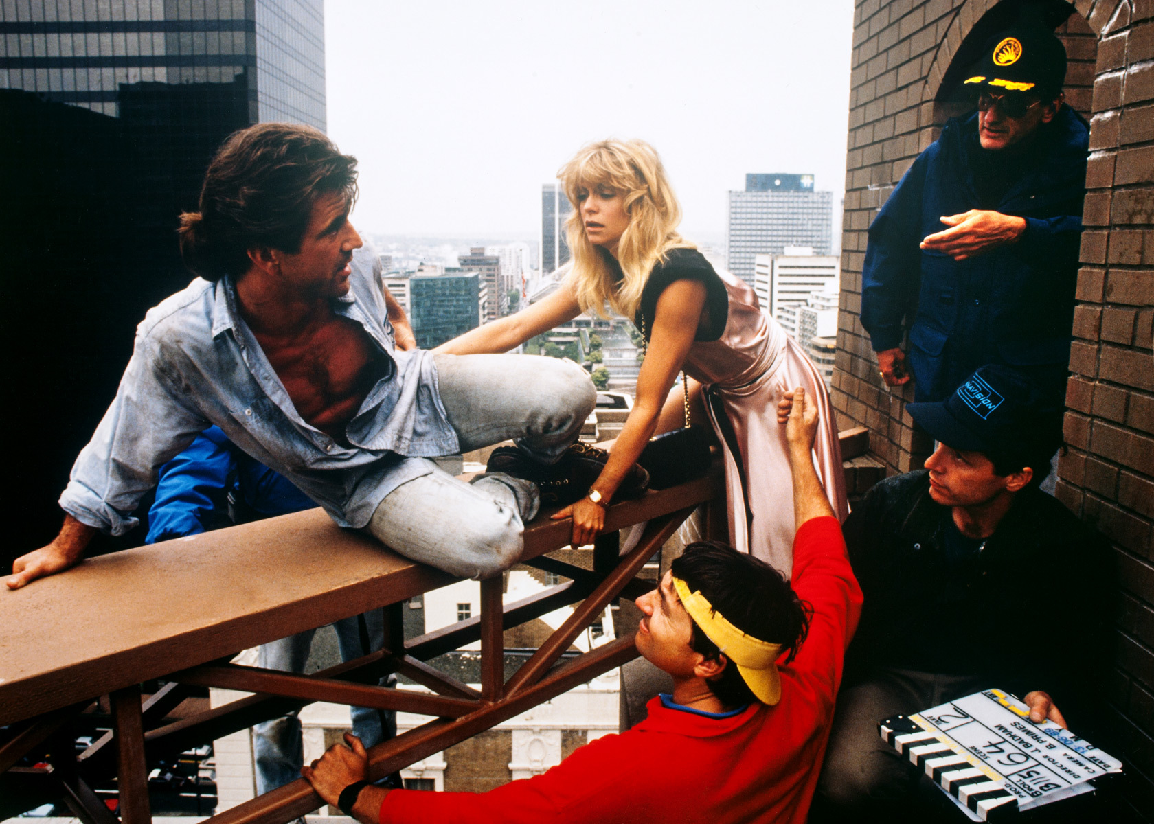 轰天俏娇娃剧照的剧照