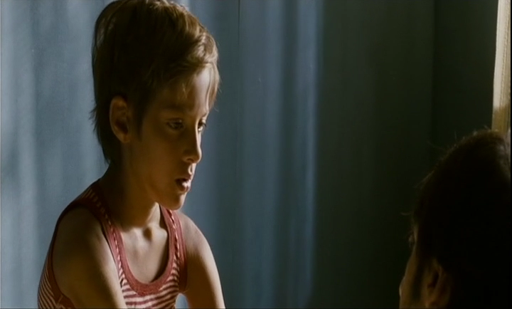 锈迹斑斑的童年剧照的剧照