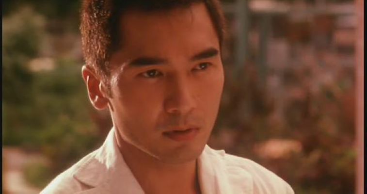 越堕落越英雄剧照的剧照