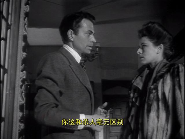 翻转的玻璃杯剧照的剧照