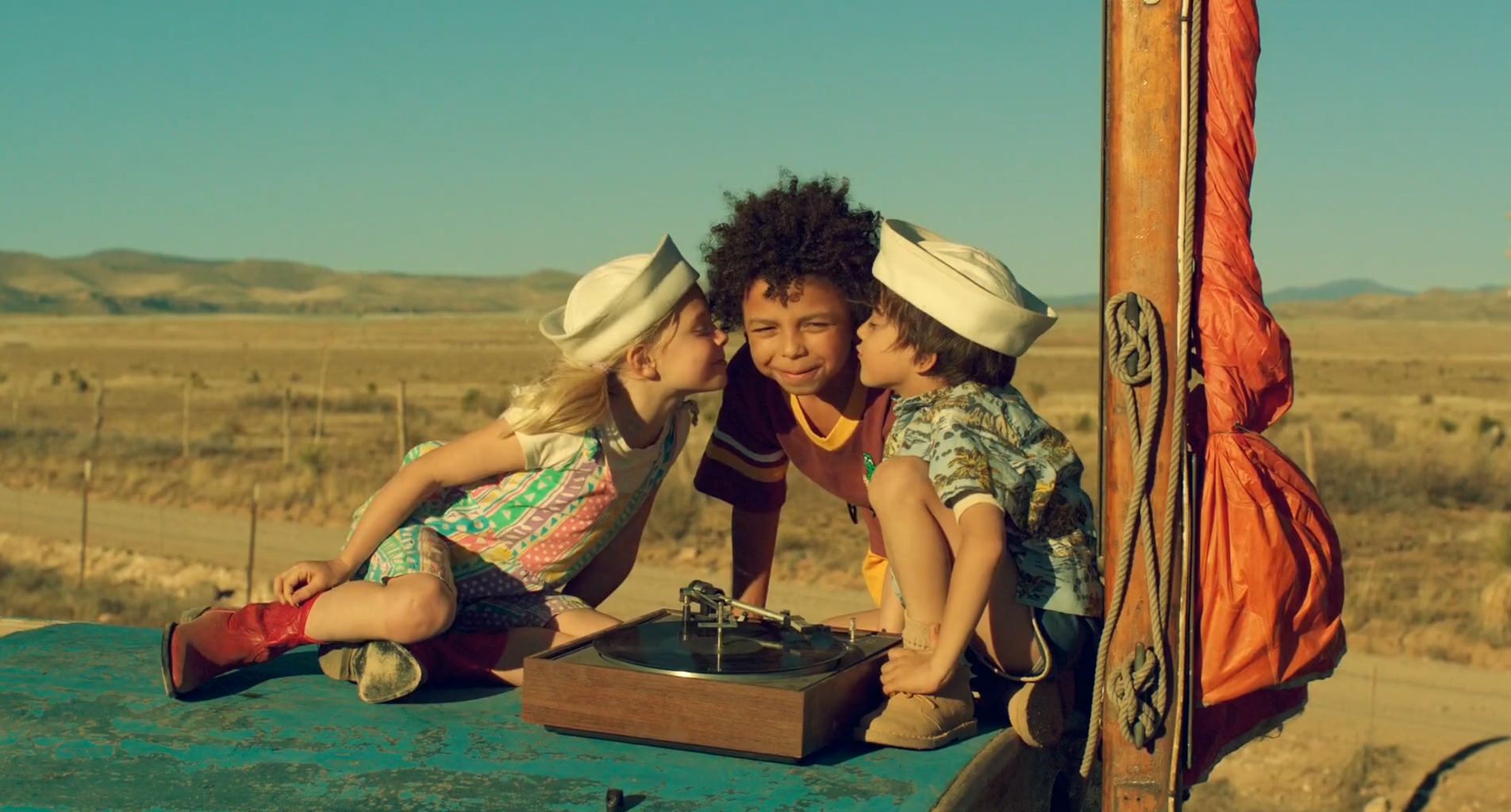 一个叫小小船的男孩剧照的剧照