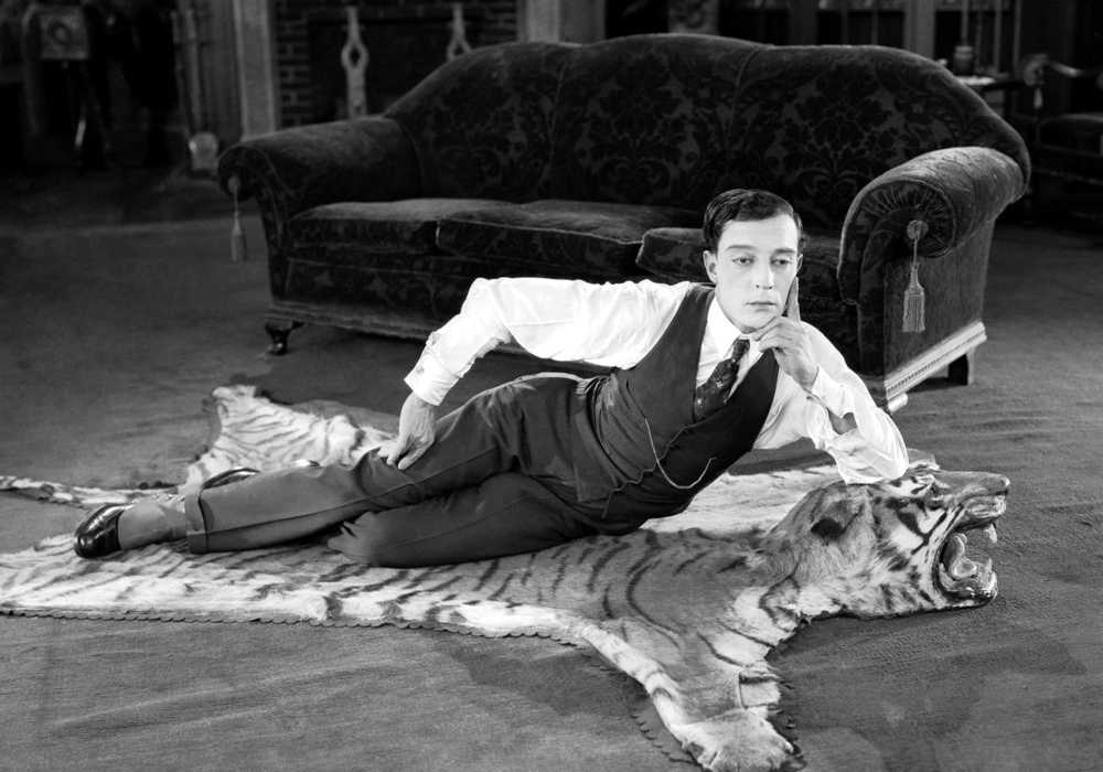 福尔摩斯二世剧照的剧照