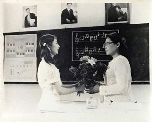 小歌星剧照的剧照