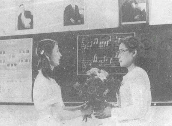 小歌星剧照的剧照