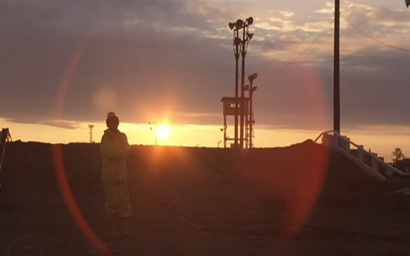 向雪祈祷剧照的剧照
