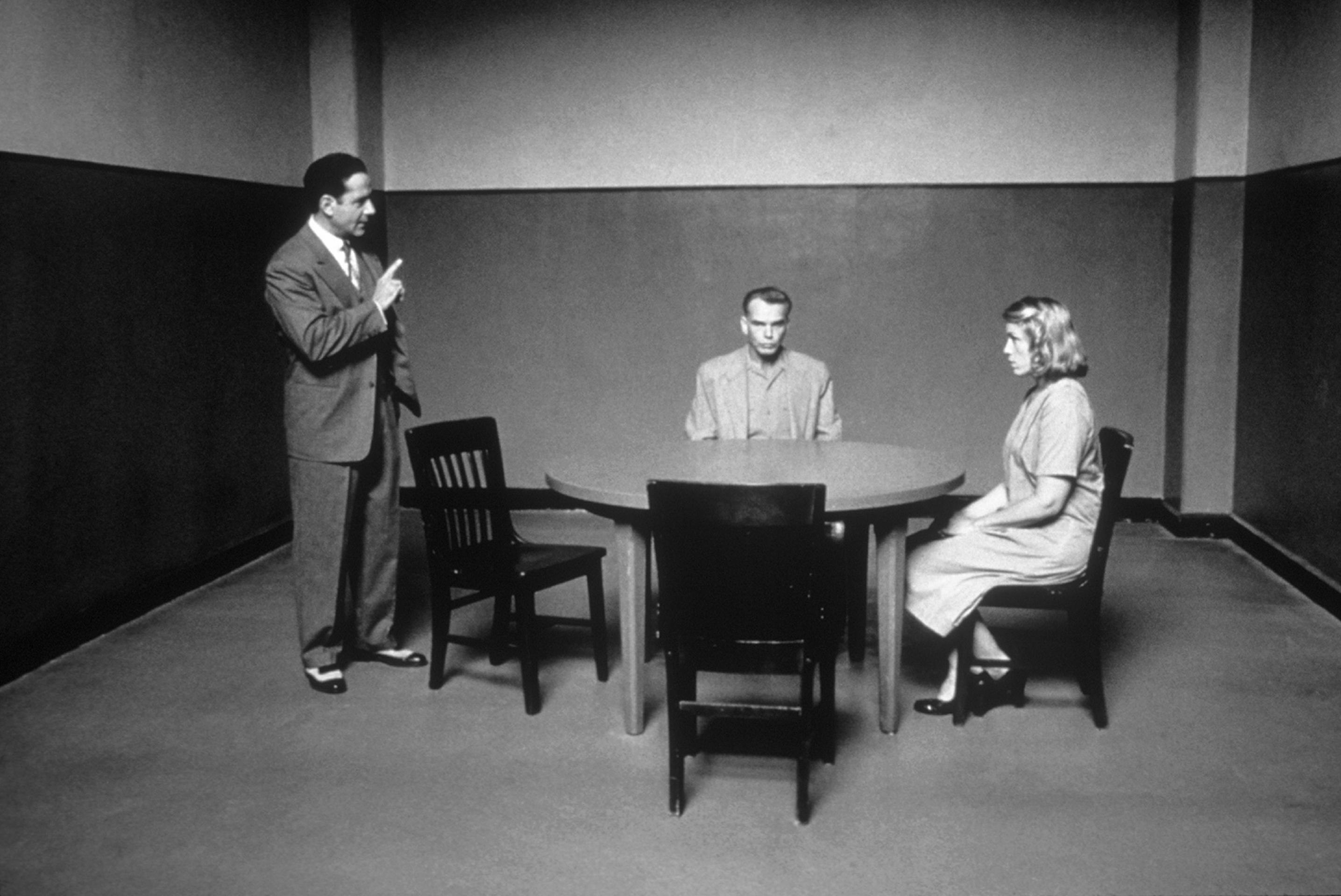 缺席的人剧照的剧照