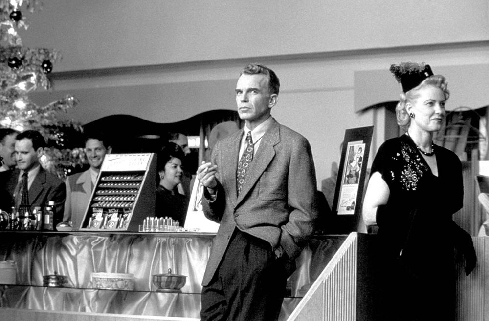 缺席的人剧照的剧照