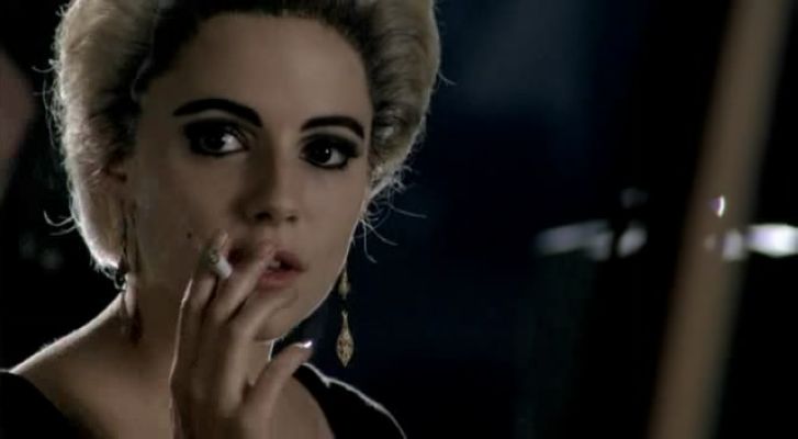 工厂女孩剧照的剧照