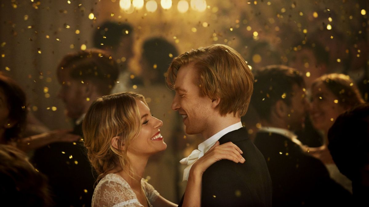 博柏利品牌创始人的传奇故事剧照的剧照