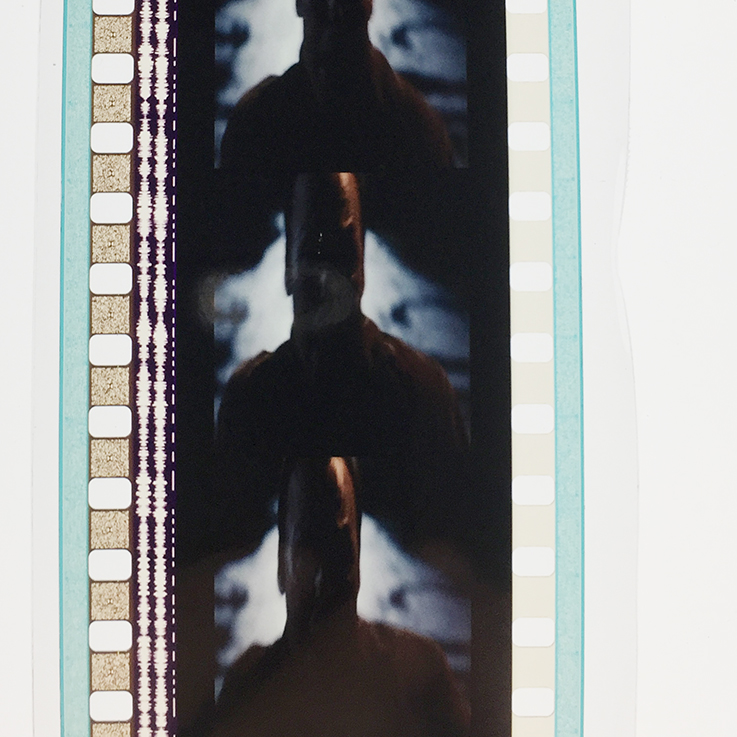 鬼讯号剧照的剧照