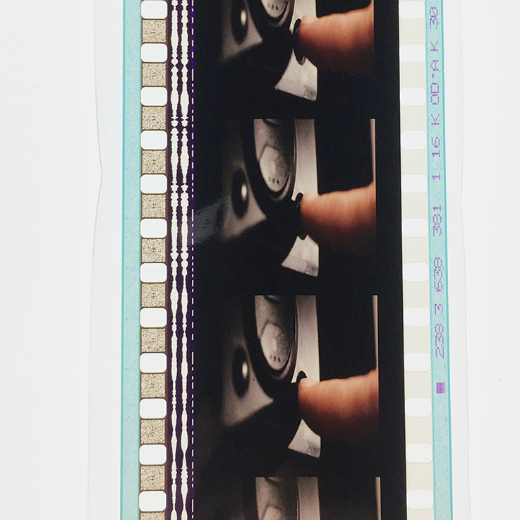 鬼讯号剧照的剧照