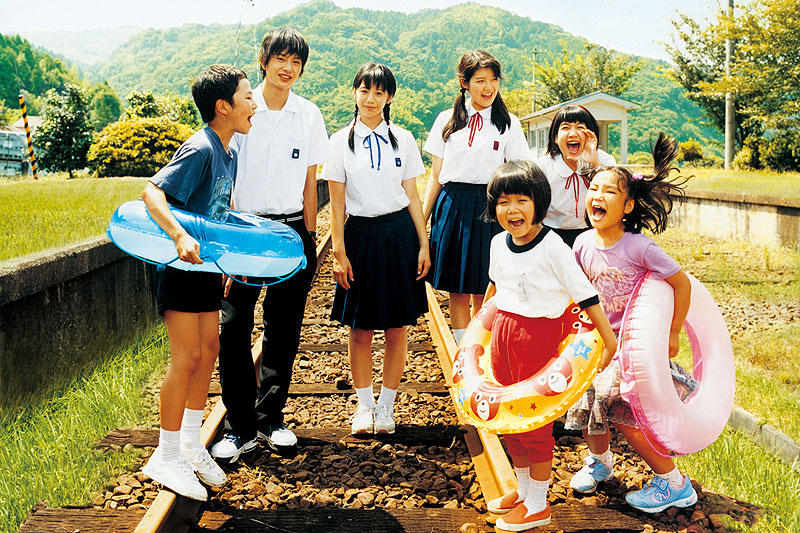 天然子结构剧照的剧照