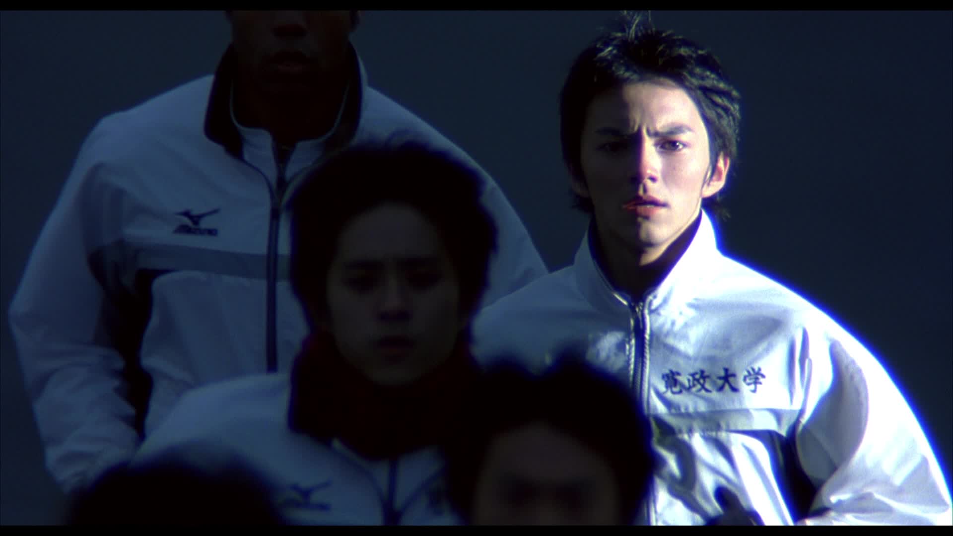 强风吹拂剧照的剧照