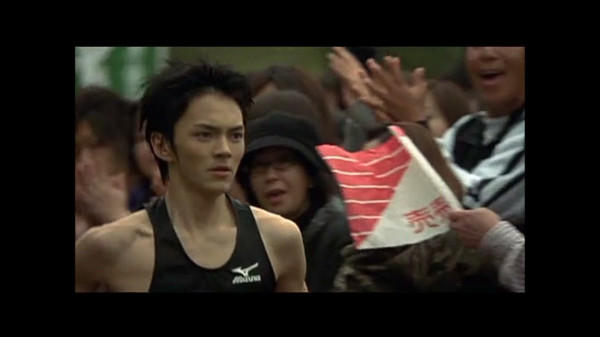 强风吹拂剧照的剧照