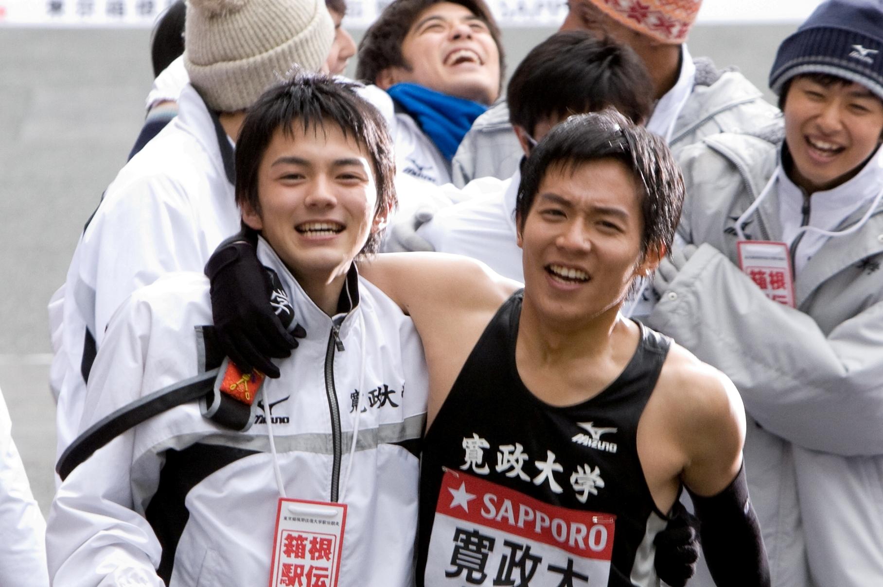 强风吹拂剧照的剧照