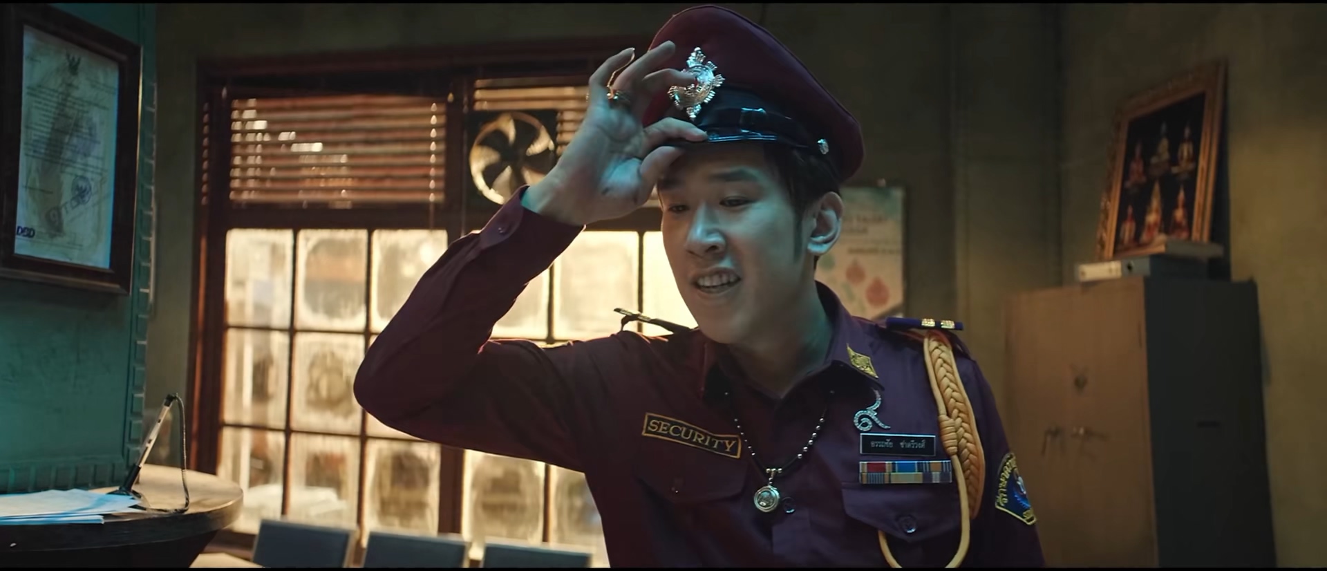 亿万懦夫剧照的剧照