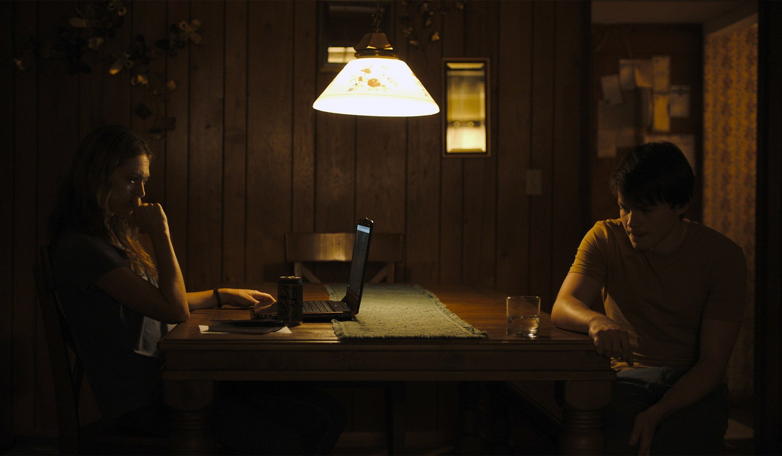 来自光芒的光剧照的剧照