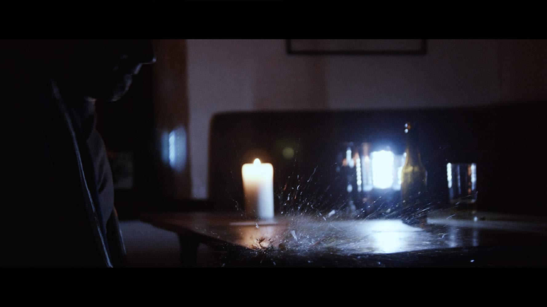 外星人爆发剧照的剧照