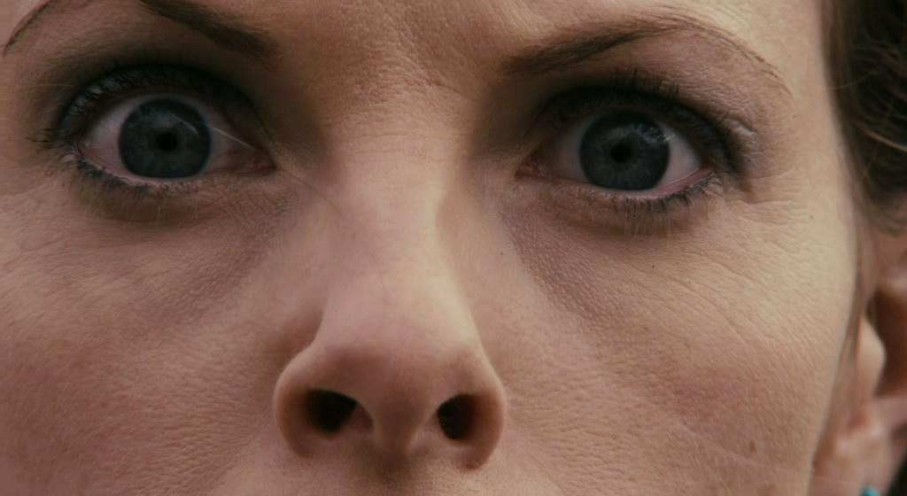 高度怀疑剧照的剧照