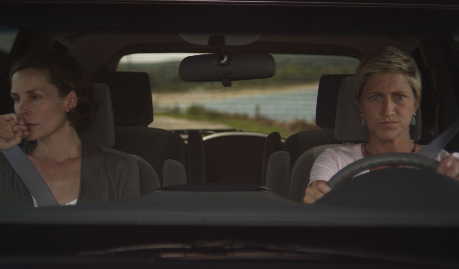 郊区三居民剧照的剧照