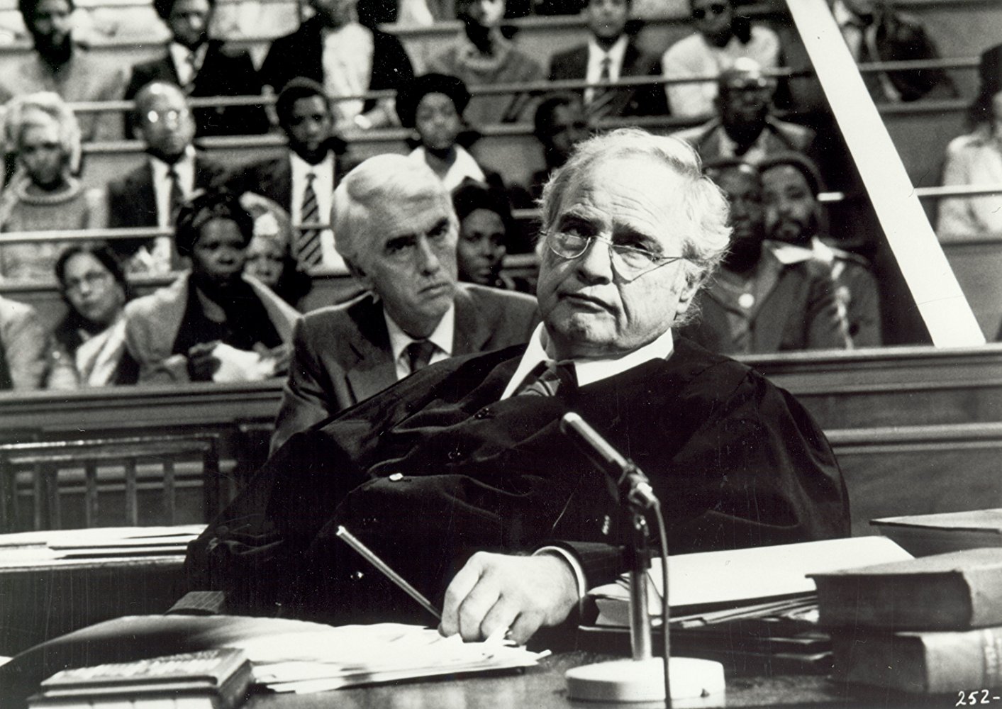 血染的季节剧照的剧照