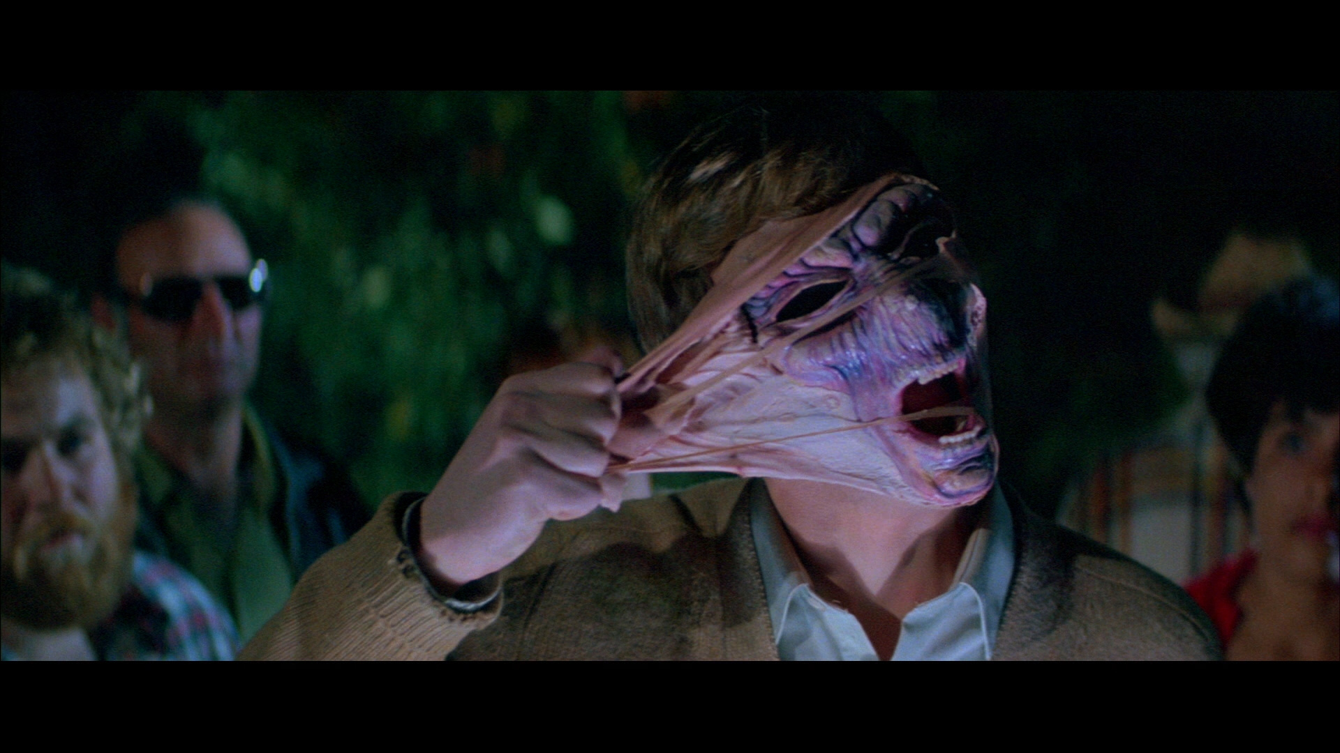 要地球倒转剧照的剧照