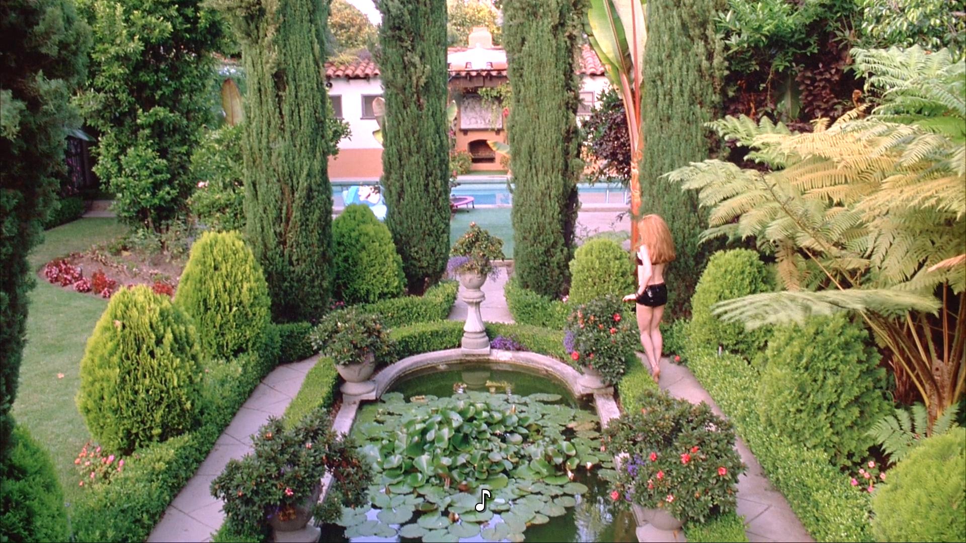 神秘刺青剧照的剧照