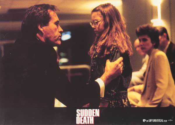 突然死亡剧照的剧照