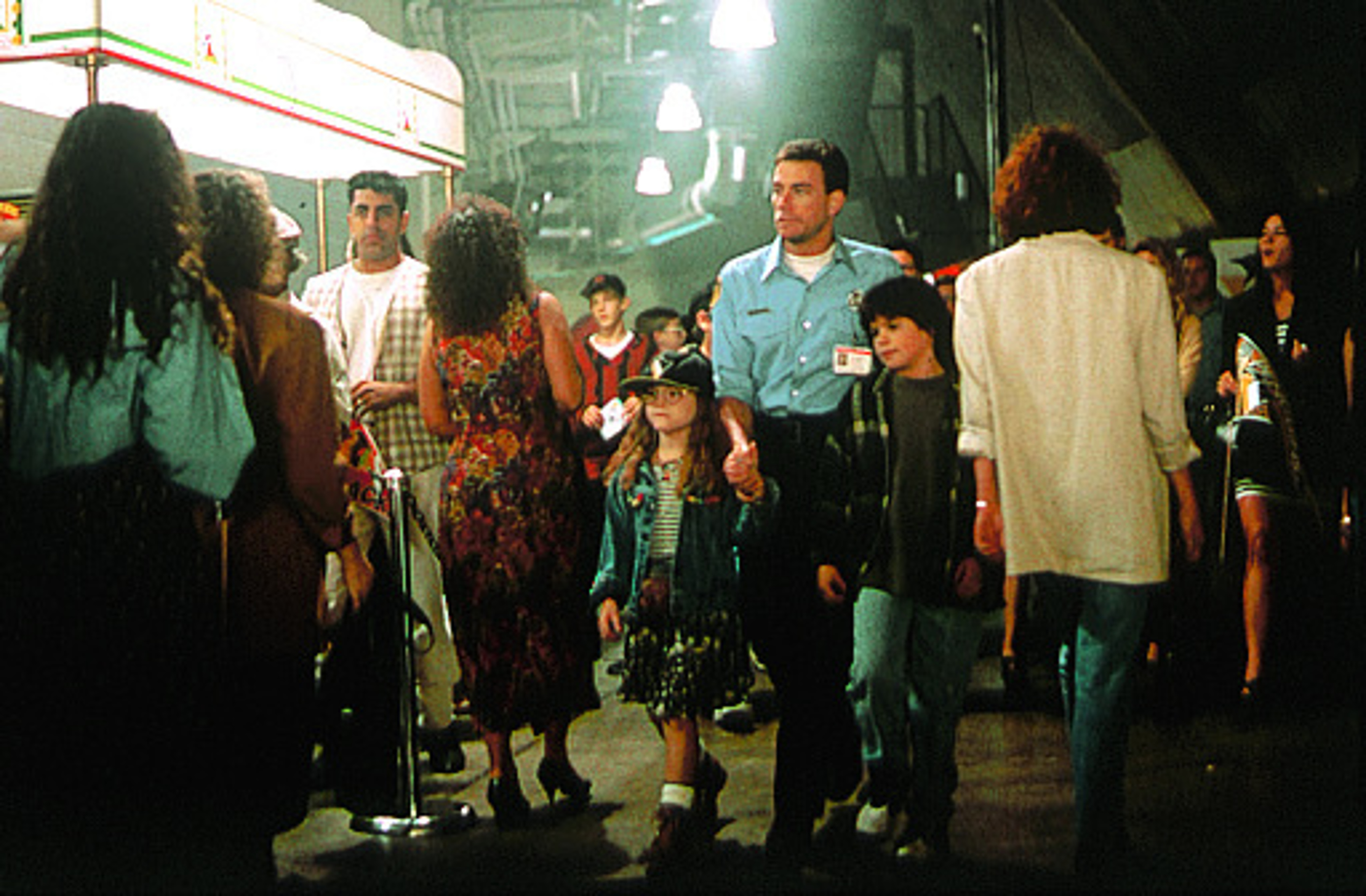 突然死亡剧照的剧照