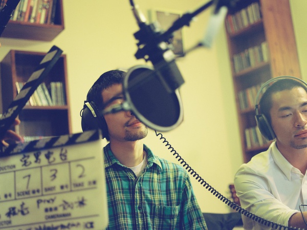 宅男电台剧照的剧照