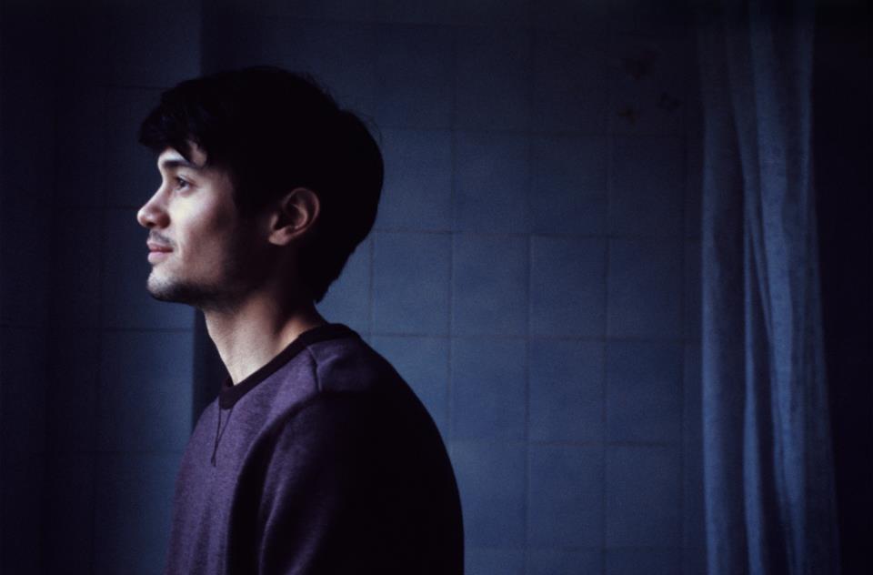 轻轻摇晃剧照的剧照