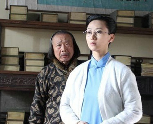 少年邓恩铭剧照的剧照