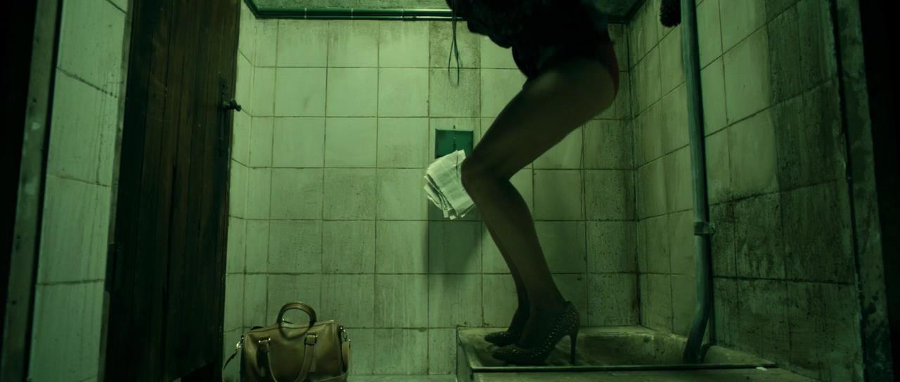 苏镇巫女剧照的剧照