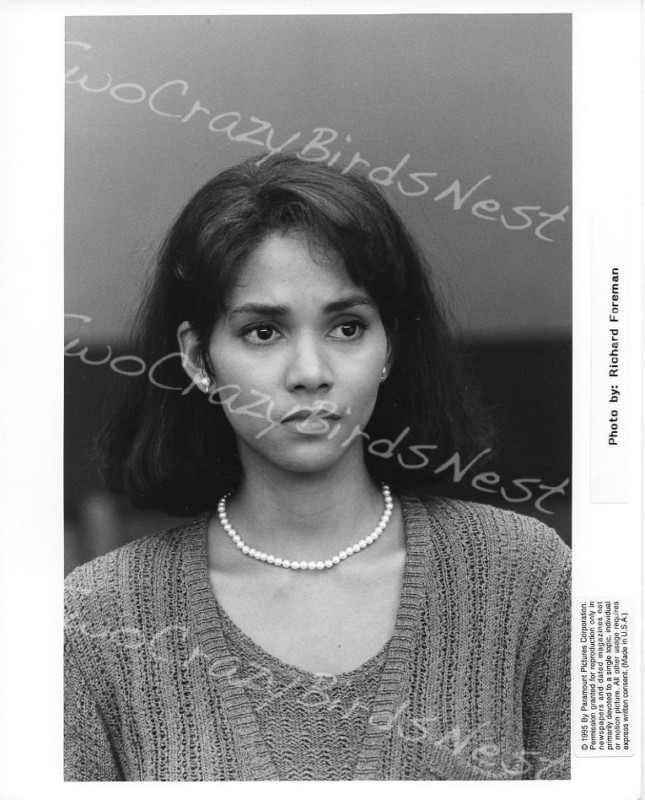 生母养母的战争剧照的剧照