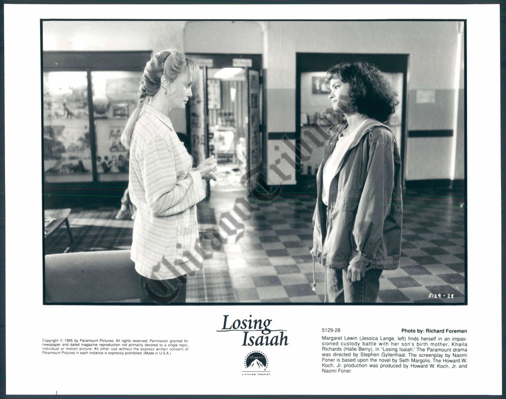 生母养母的战争剧照的剧照