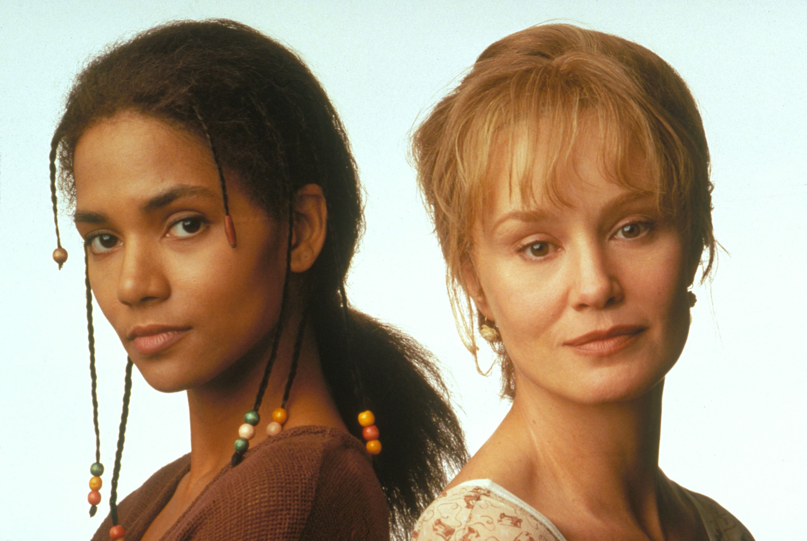 生母养母的战争剧照的剧照