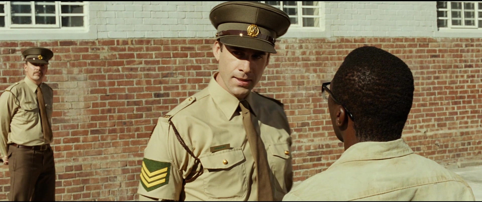 再见巴法纳剧照的剧照