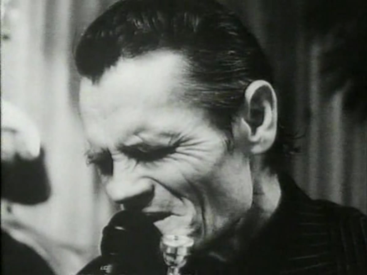 让我们一起迷失剧照的剧照