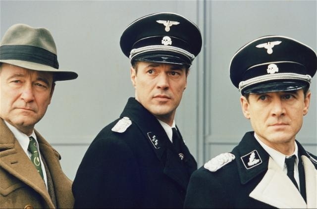 见证人剧照的剧照