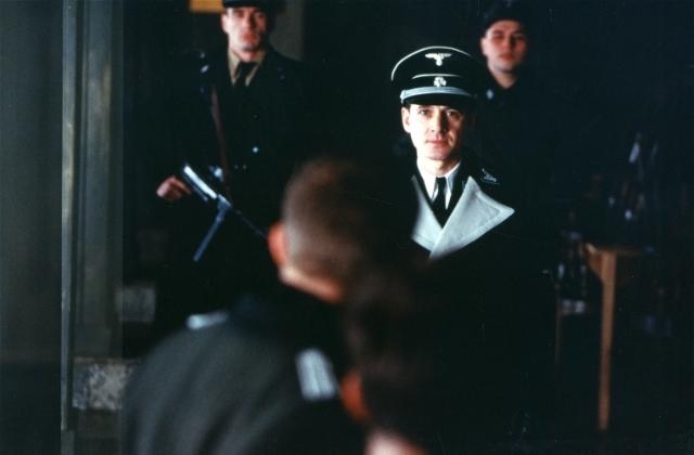 见证人剧照的剧照