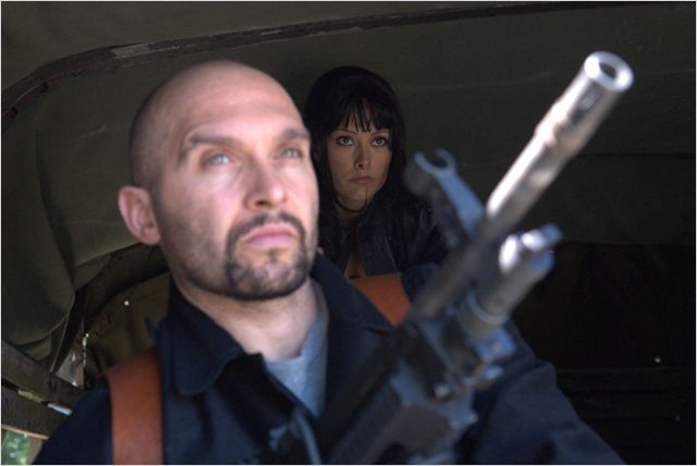 入侵地球剧照的剧照