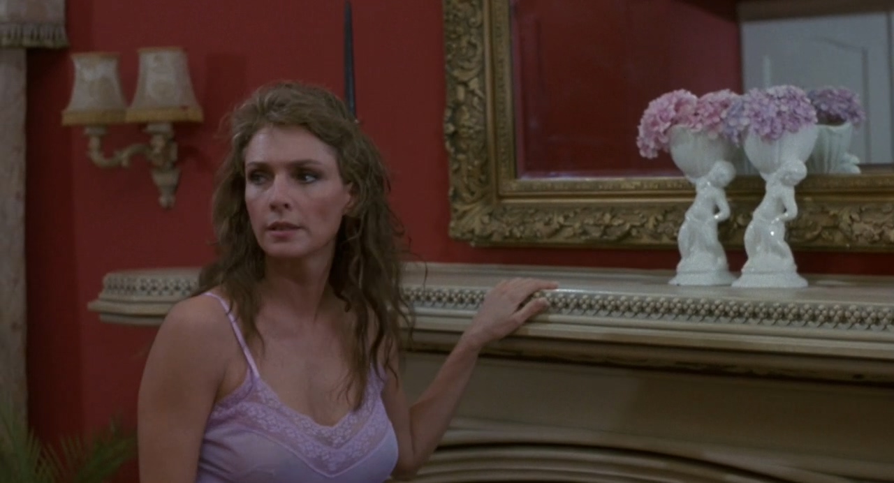 穿越杜鹃窝剧照的剧照