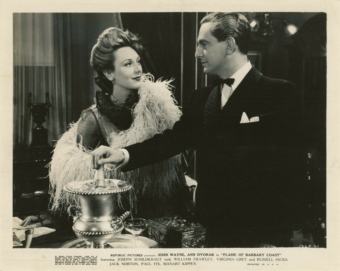 巴巴利海岸的火焰剧照的剧照