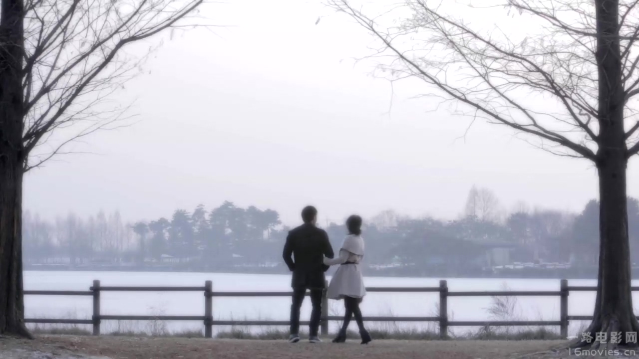 素描少女剧照的剧照