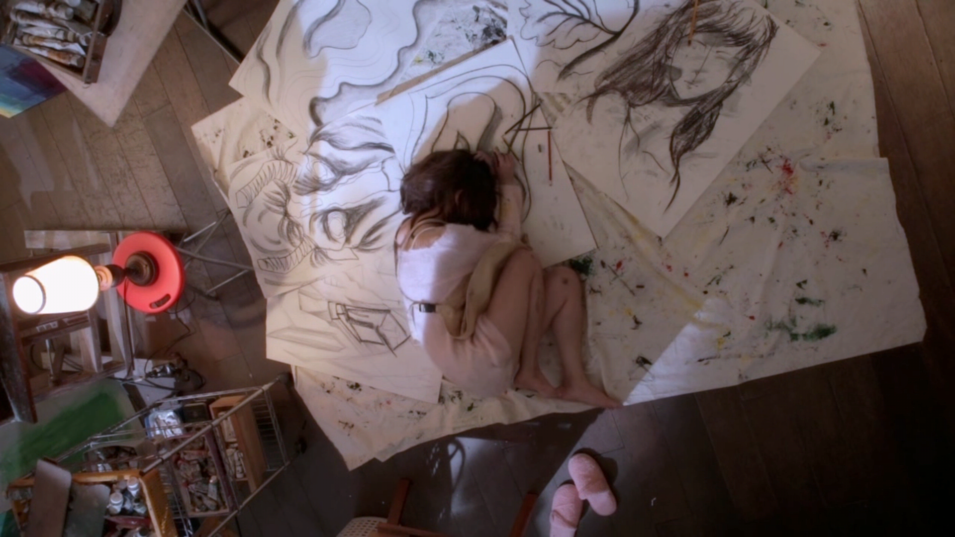 素描少女剧照的剧照