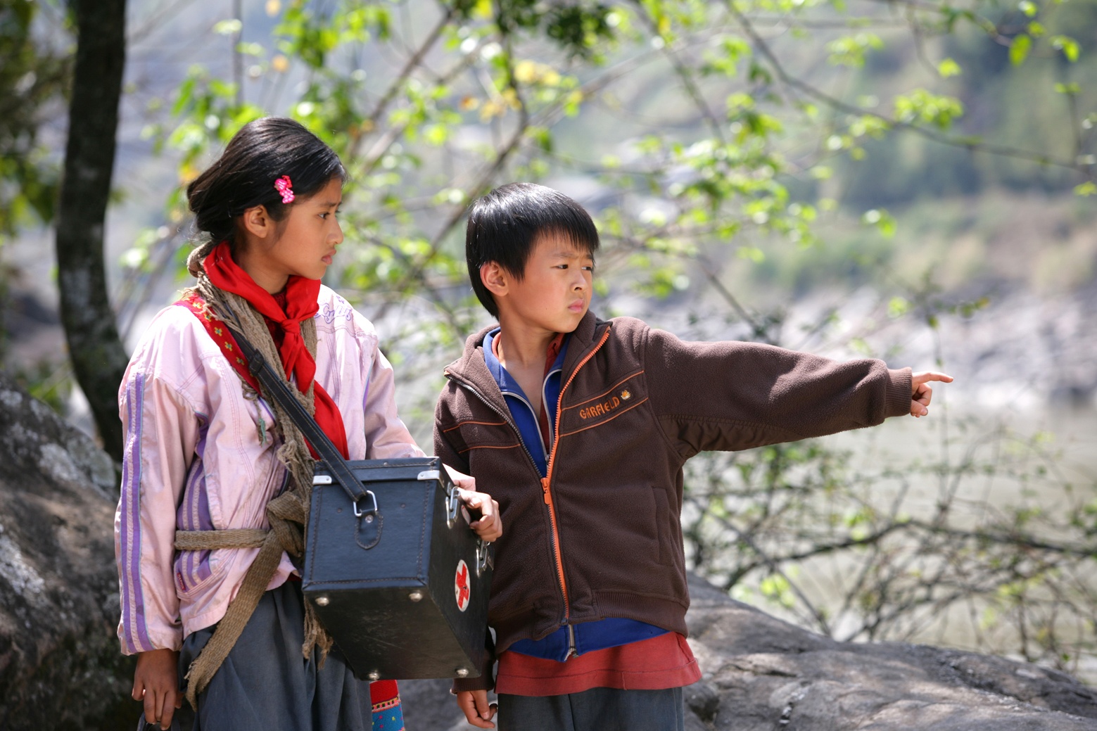 走路上学剧照的剧照